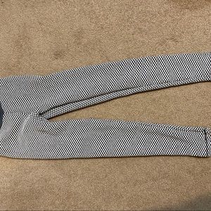 Textured leggings. Great condition. Compare at 16.99